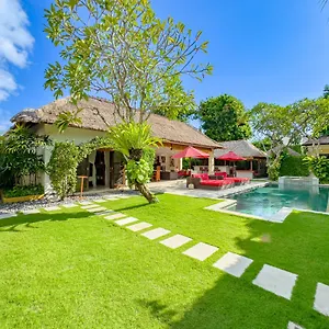 Bugis Villa
