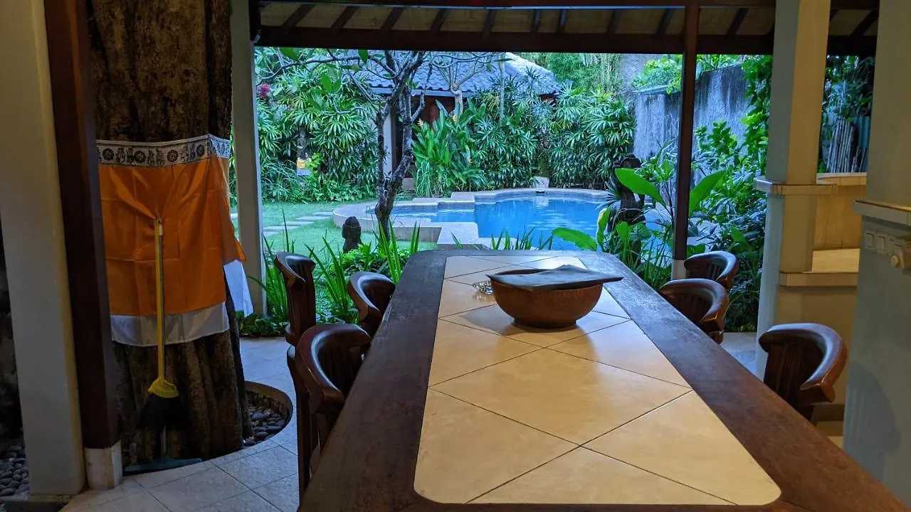 Ben Bali Villa Seminyak Indonesien